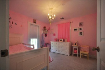 Enlarge photo 37