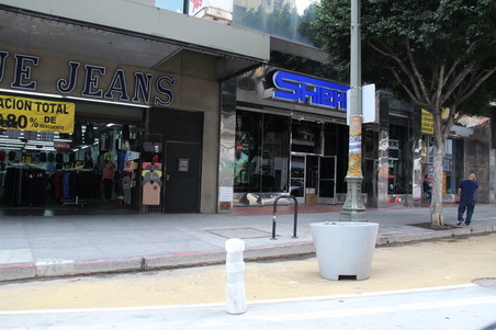 Enlarge photo 49