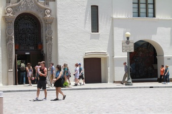 Enlarge photo 33