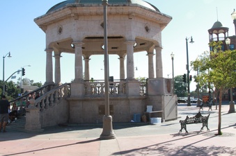 Enlarge photo 12