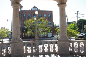 Enlarge photo 35