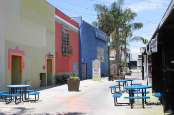 Plaza Del Valle