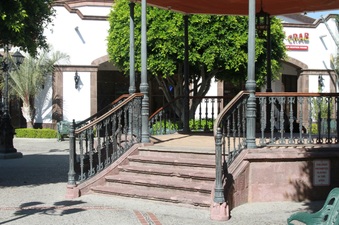 Enlarge photo 30