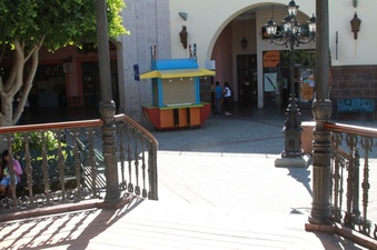 Enlarge photo 36