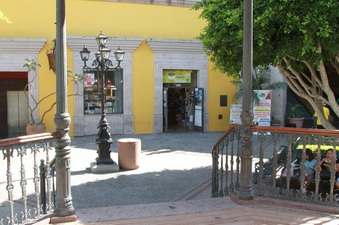 Enlarge photo 37