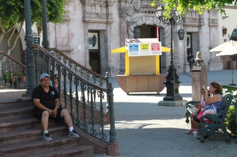 Enlarge photo 40