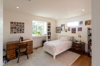 Enlarge photo 42