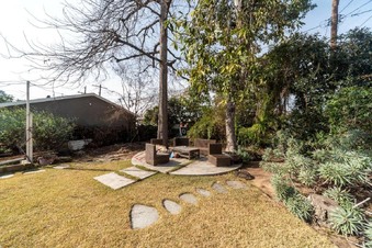 Enlarge photo 53