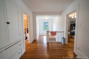 Enlarge photo 62