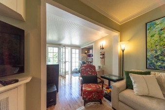 Enlarge photo 30