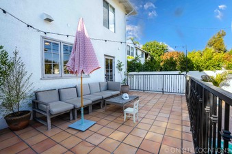 Enlarge photo 80