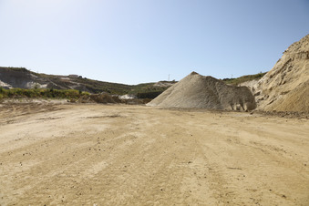 Enlarge photo 42