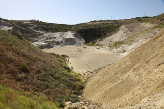 Enlarge photo 45