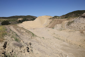 Enlarge photo 92