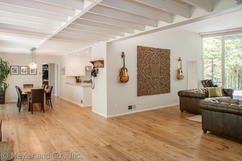 Enlarge photo 2