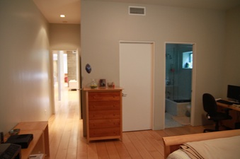 Enlarge photo 33