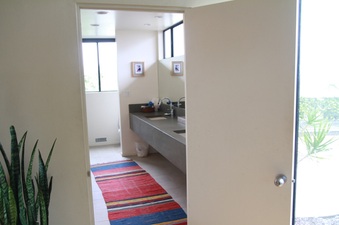 Enlarge photo 38