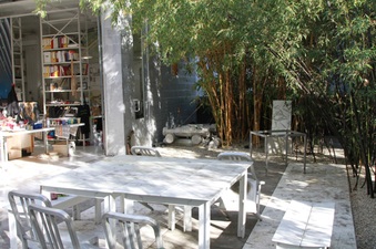 Enlarge photo 11