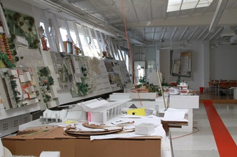 Enlarge photo 16