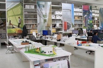Enlarge photo 17