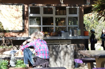 Enlarge photo 8