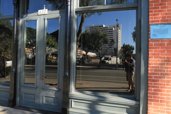 Enlarge photo 12