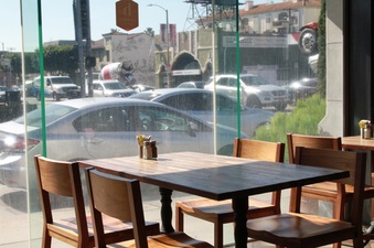 Enlarge photo 18