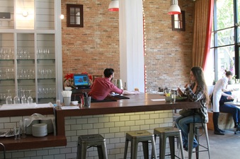Enlarge photo 11