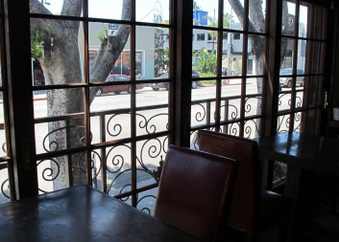 Enlarge photo 12