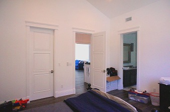 Enlarge photo 79