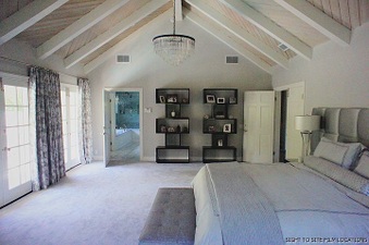 Enlarge photo 51