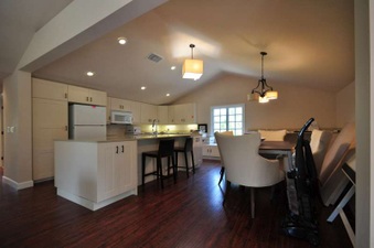 Enlarge photo 46