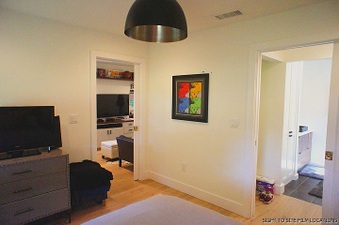 Enlarge photo 53
