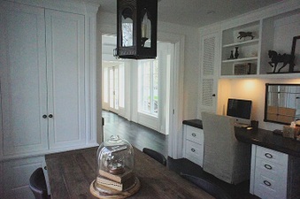 Enlarge photo 69