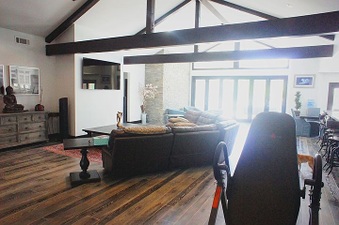 Enlarge photo 15