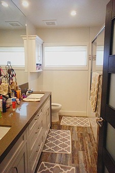 Enlarge photo 40