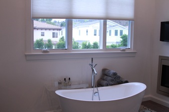 Enlarge photo 53