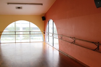 Enlarge photo 2