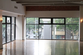 Enlarge photo 21