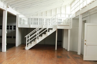 Enlarge photo 17