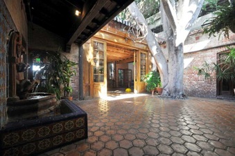 Enlarge photo 8