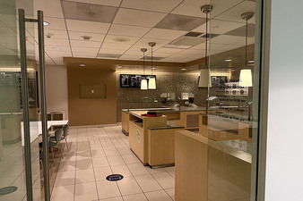 Enlarge photo 129
