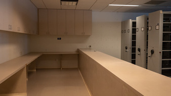 Enlarge photo 428