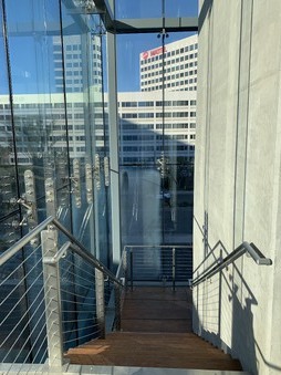 Enlarge photo 49