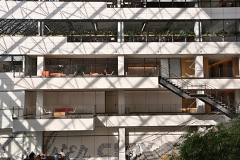 Enlarge photo 16