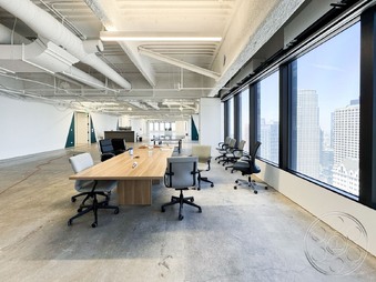 Enlarge photo 116