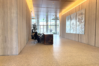 Enlarge photo 22