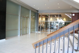 Enlarge photo 16