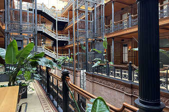 Enlarge photo 4