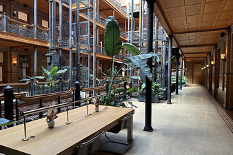 Enlarge photo 14
